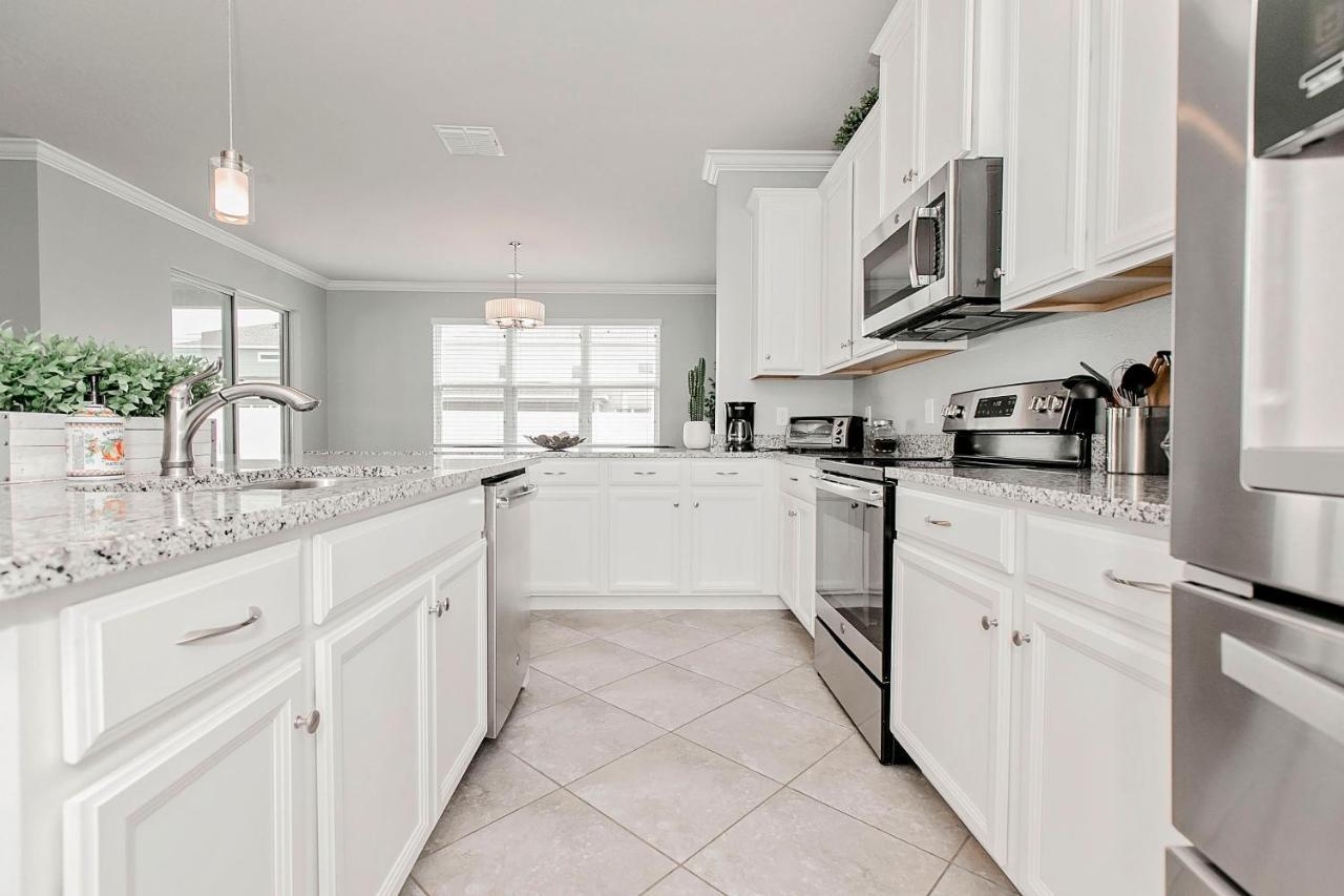 Spacious 4 Bed Home Near Orlando Gated Pool Access Sanford Exteriör bild